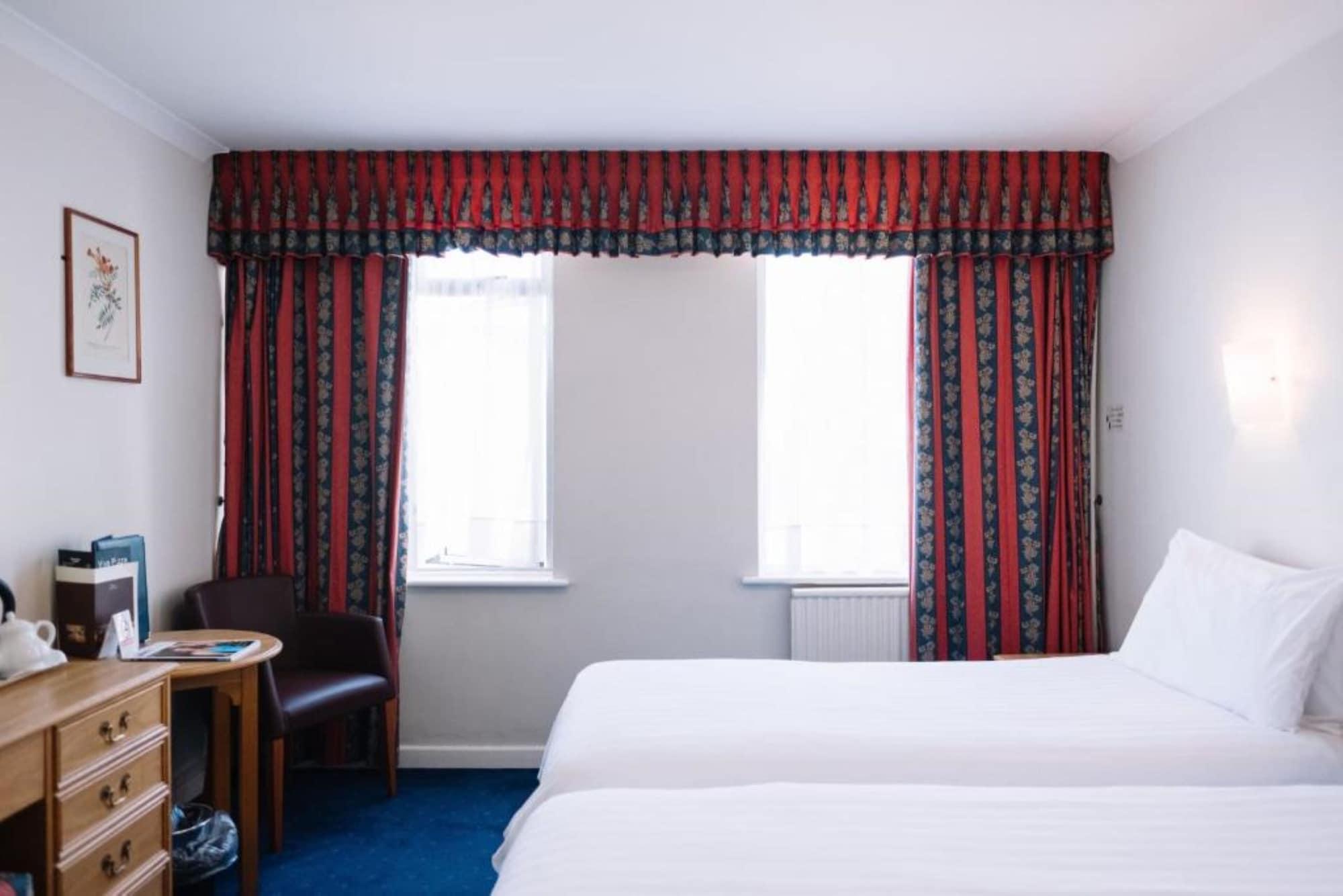 Apollo Hotel Saint Helier Jersey Esterno foto