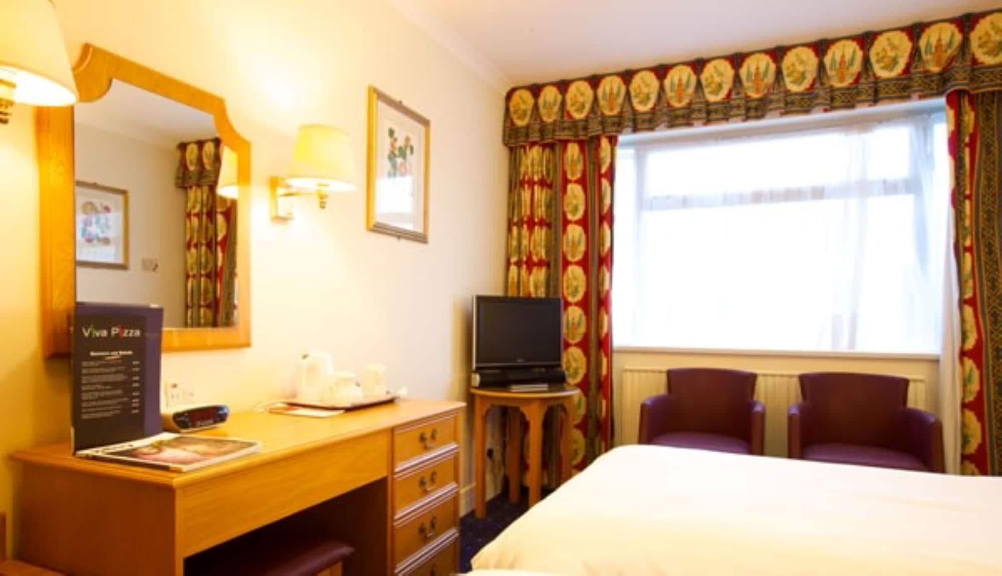 Apollo Hotel Saint Helier Jersey Esterno foto