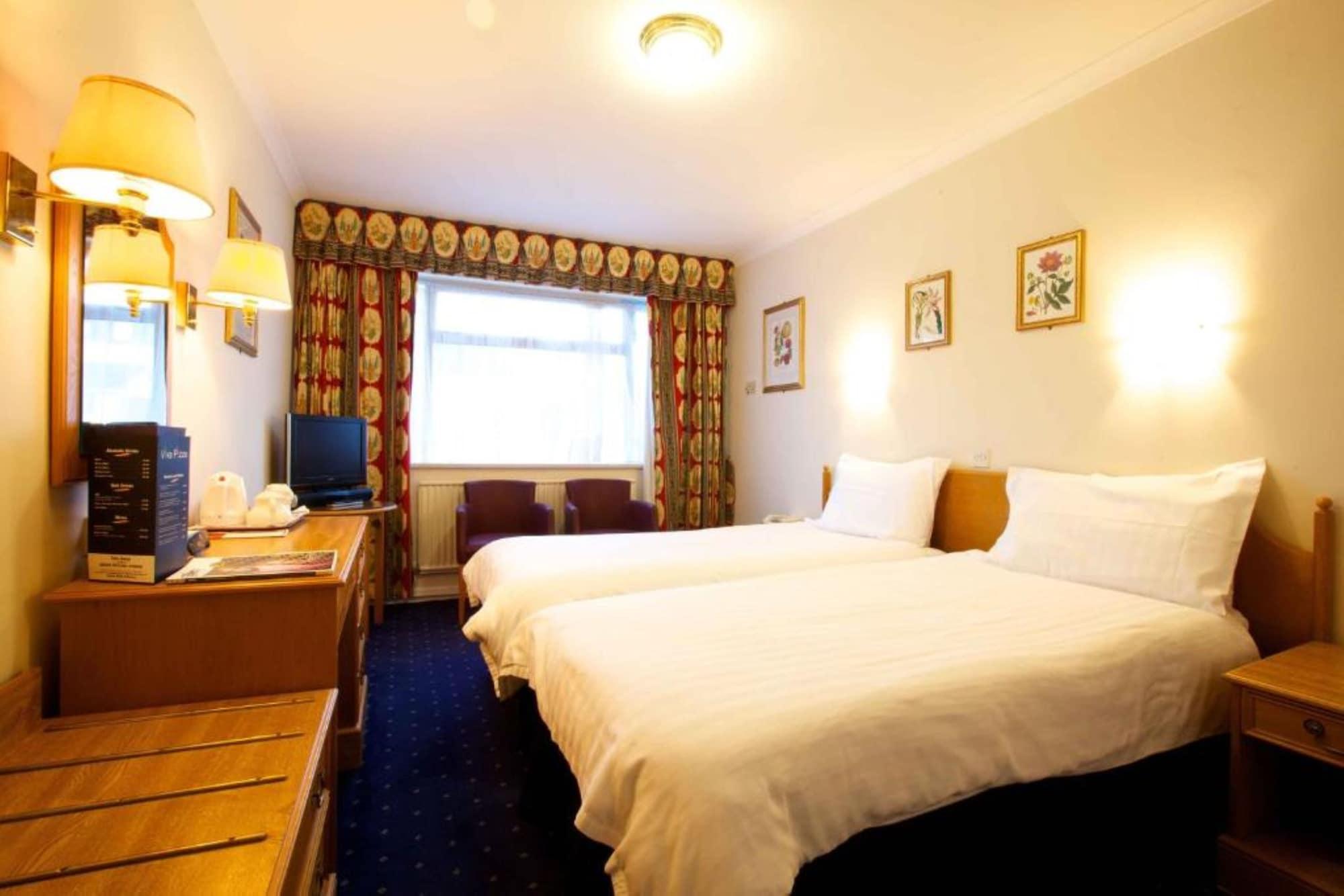 Apollo Hotel Saint Helier Jersey Esterno foto