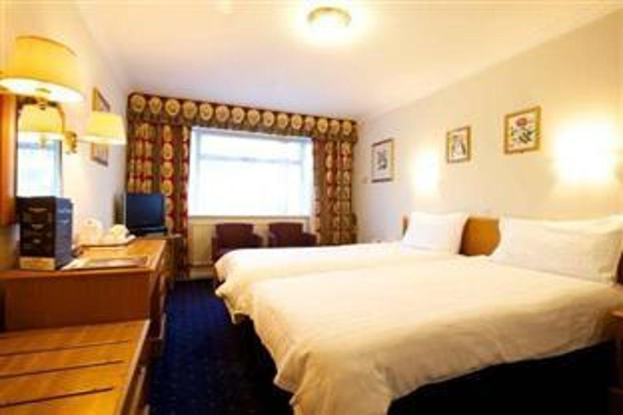 Apollo Hotel Saint Helier Jersey Esterno foto