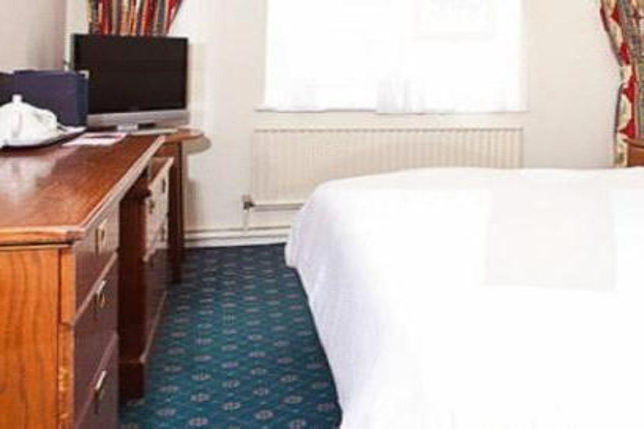 Apollo Hotel Saint Helier Jersey Esterno foto