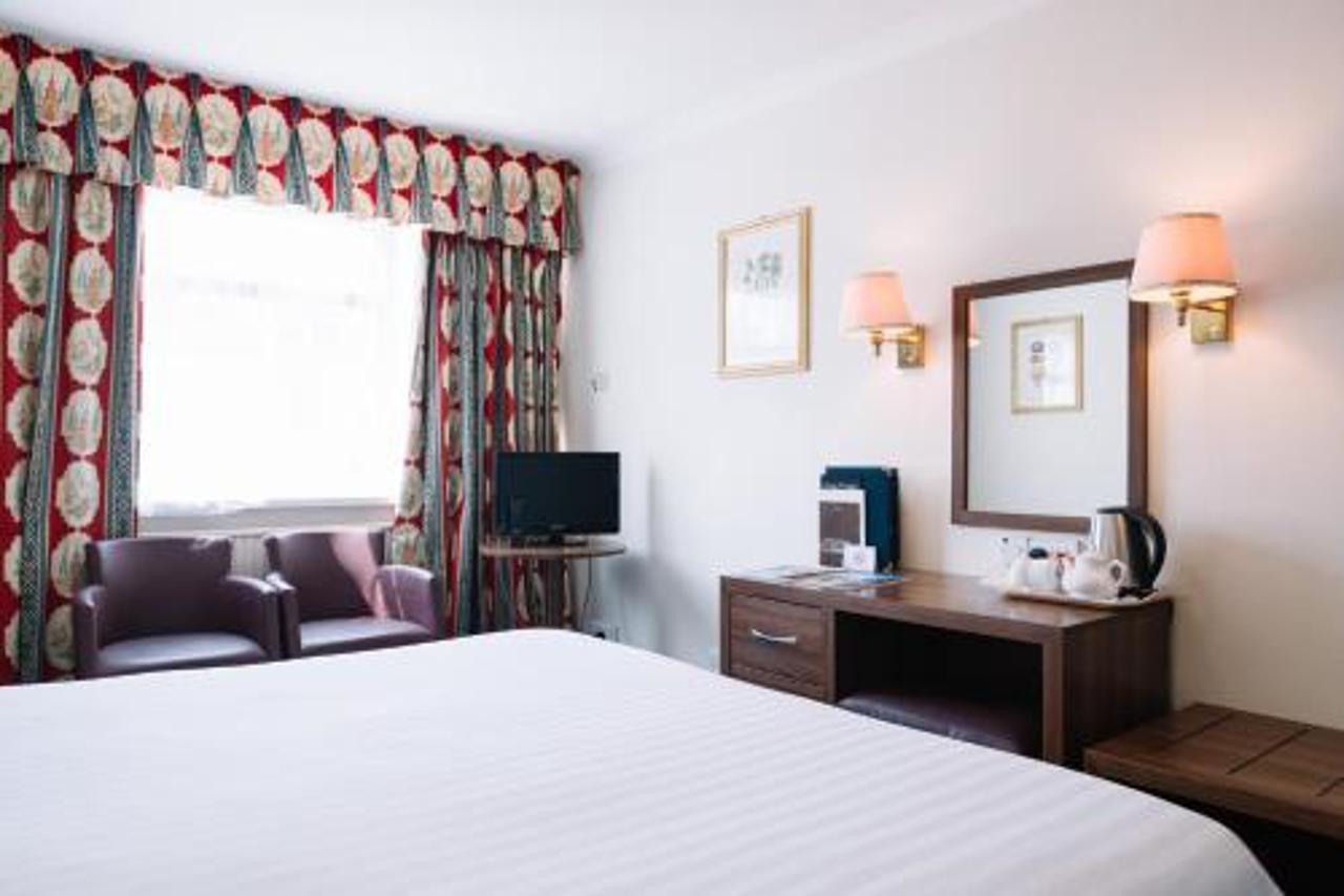 Apollo Hotel Saint Helier Jersey Esterno foto