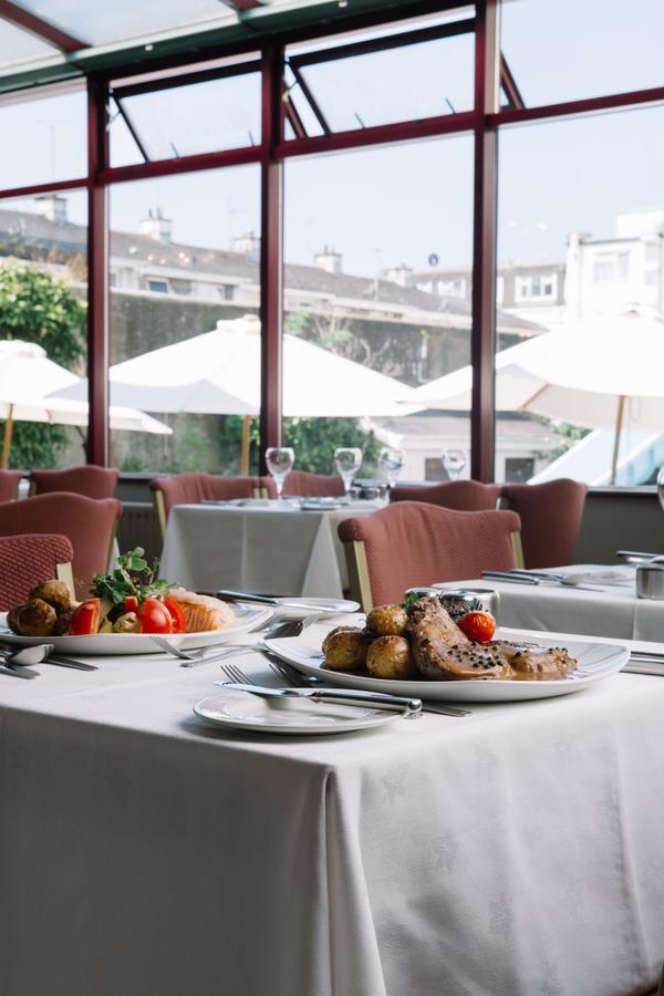 Apollo Hotel Saint Helier Jersey Esterno foto